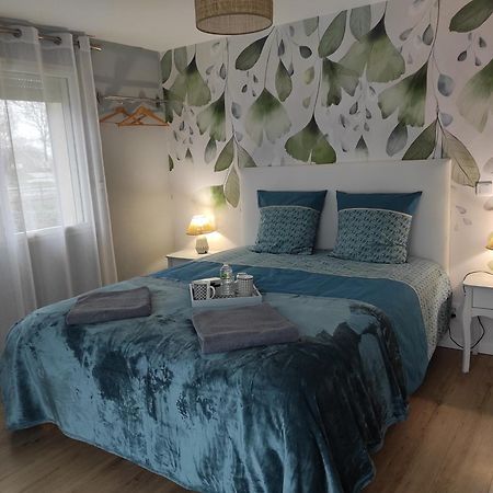 Aux Agapanthes Bed & Breakfast Pluherlin ภายนอก รูปภาพ